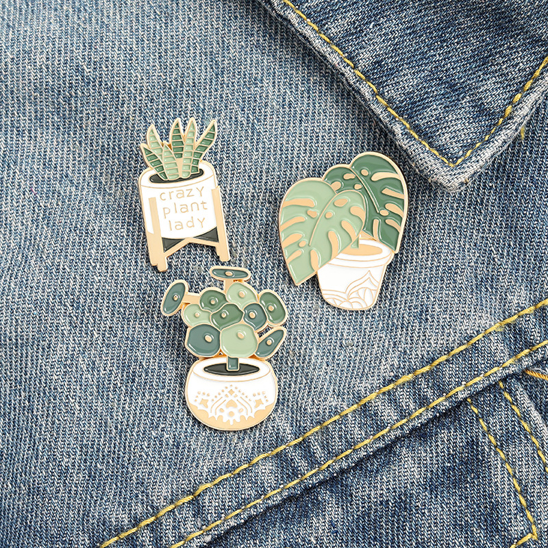 Potted Plant Brooch Monstera A - Aloe Vera Pot recension och pris